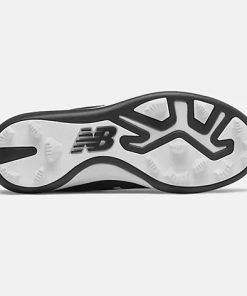 New Balance 3000v5 Youth Molded Cleats – Black/White (J3000BK5) 3 New Balance 3000v5 Youth Molded Cleats – Black/White (J3000BK5) -Wilson Shop J3000BK5 4