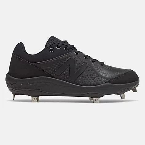 New Balance – Triple Black Low-Cut L3000v5 Metal Spikes (L3000AK5) 1 New Balance – Triple Black Low-Cut L3000v5 Metal Spikes (L3000AK5)