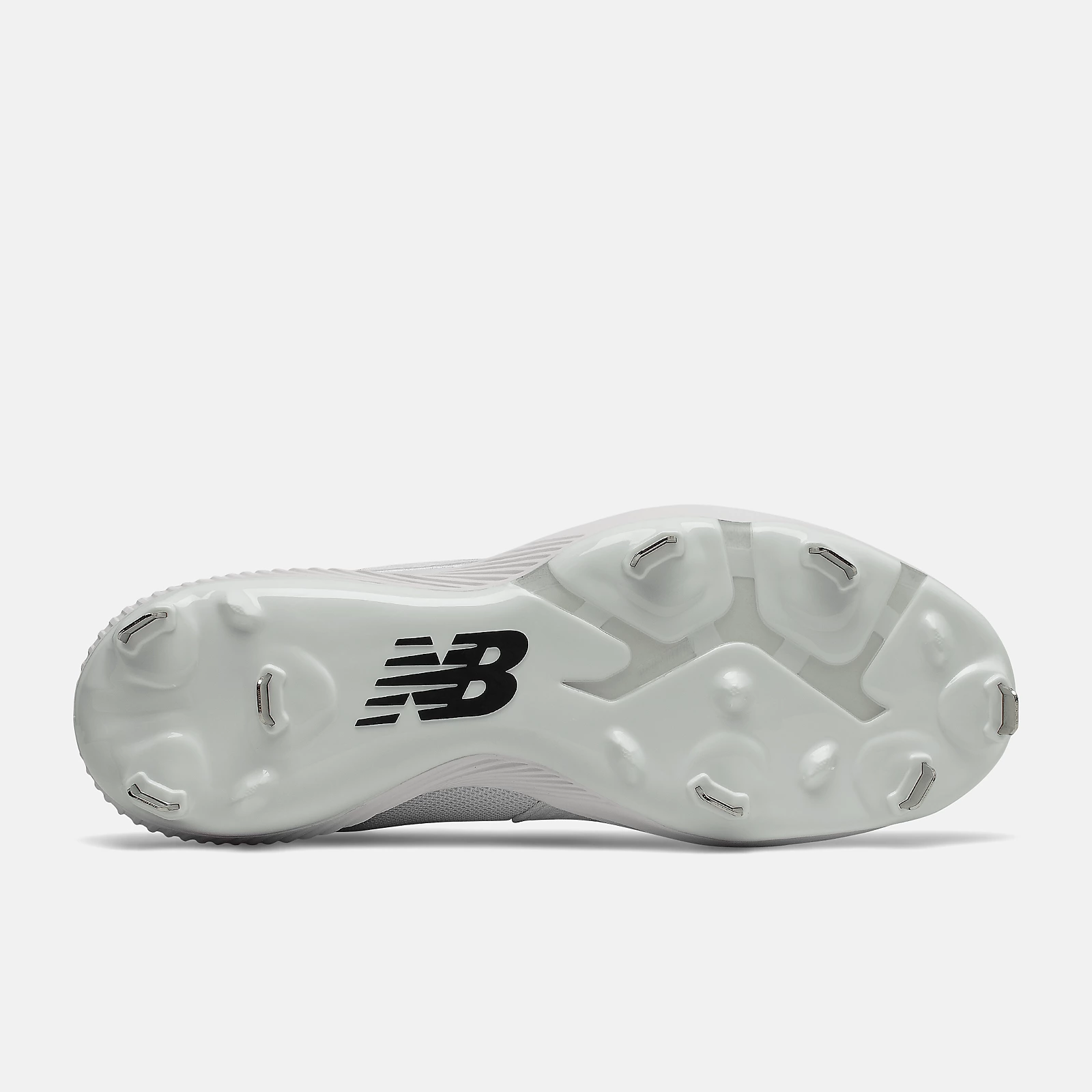 New Balance – White/Black FuelCell 4040v6 Metal Spikes (L4040TW6) 5 New Balance – White/Black FuelCell 4040v6 Metal Spikes (L4040TW6) - Image 5