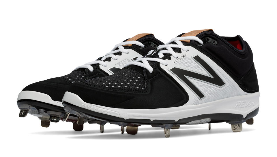 New Balance – Black/White Low-Cut 3000v3 Metal Spikes (L3000BK3) 1 New Balance – Black/White Low-Cut 3000v3 Metal Spikes (L3000BK3)