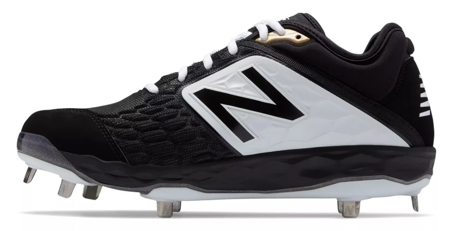 New Balance – Black/White Low-Cut L3000v4 Metal Spikes (L3000BK4) 2 New Balance – Black/White Low-Cut L3000v4 Metal Spikes (L3000BK4) - Image 2