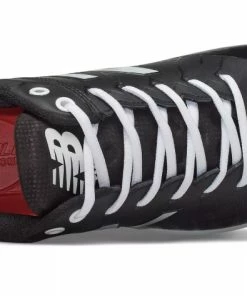 New Balance 4040v5 Metal Spikes – Black/White (L4040BK5) 6 New Balance 4040v5 Metal Spikes – Black/White (L4040BK5) -Wilson Shop products l4040bk5 3 1