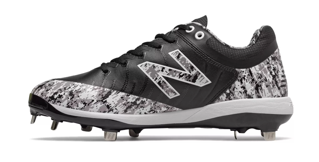 New Balance 4040v5 Metal Spikes – Black/White (L4040PK5) 2 New Balance 4040v5 Metal Spikes – Black/White (L4040PK5) - Image 2