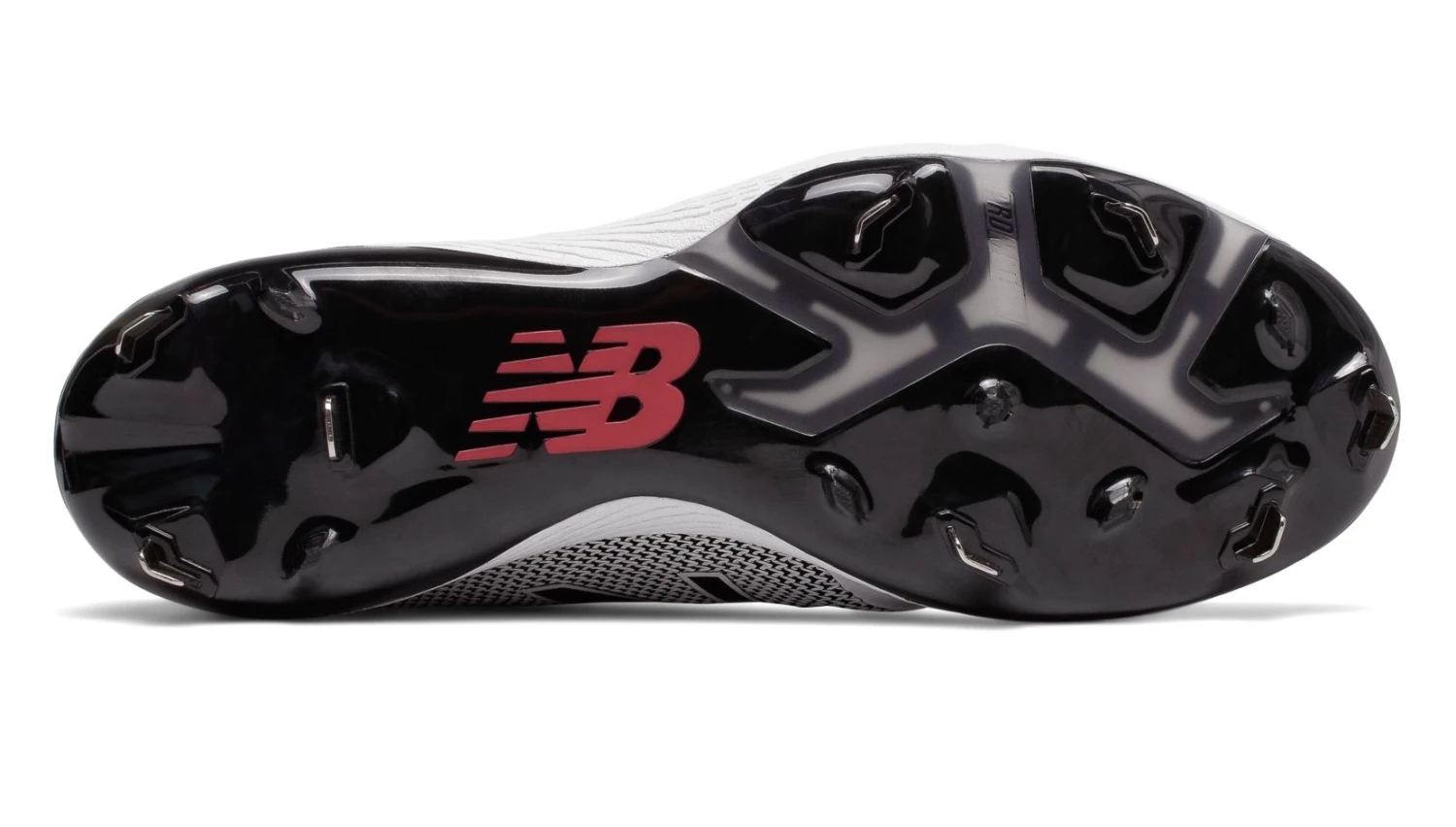 New Balance – White/Black Camo 4040v4 Baseball Spikes (L4040PW4) 4 New Balance – White/Black Camo 4040v4 Baseball Spikes (L4040PW4) - Image 4