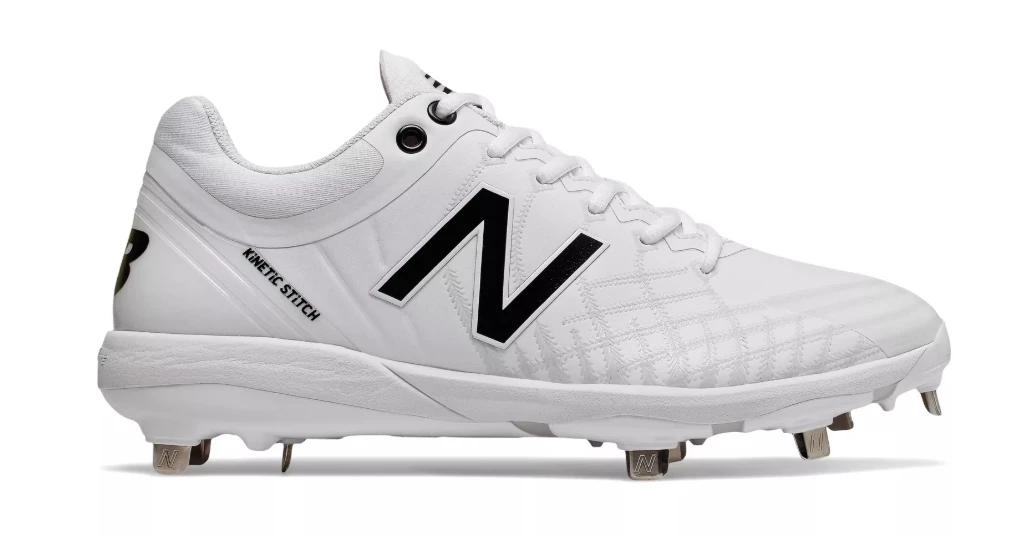 New Balance 4040v5 Metal Spikes – White/Black (L4040TW5) 1 New Balance 4040v5 Metal Spikes – White/Black (L4040TW5)