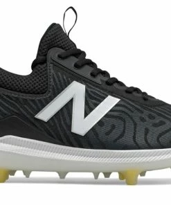 New Balance – FuelCell COMPv2 Black Hybrid Baseball Cleats (LCOMPBK2)