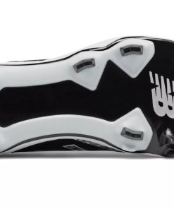 New Balance 4040v5 Adult Molded Cleats – Black/White (PL4040E5) 3 New Balance 4040v5 Adult Molded Cleats – Black/White (PL4040E5) -Wilson Shop products pl4040e5 4