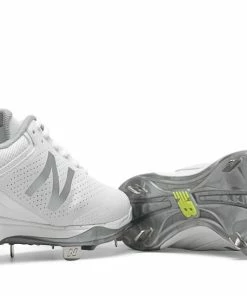New Balance SM4040W1 White/White Women’s Fastpitch Spikes 5 New Balance SM4040W1 White/White Women’s Fastpitch Spikes -Wilson Shop products sm4040w1 3