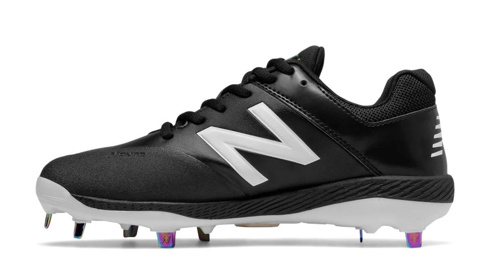 New Balance – Women’s Black/White Fastpitch Spikes (SMFUSEK1) 2 New Balance – Women’s Black/White Fastpitch Spikes (SMFUSEK1) - Image 2
