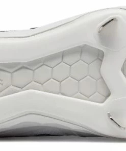 New Balance – White/White Fresh Foam VELO1 Women’s Spikes (SMVELOW1) -Wilson Shop products smvelow1 3