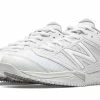 New Balance – White/White Women’s Fastpitch Turf Shoes (ST4040W1)